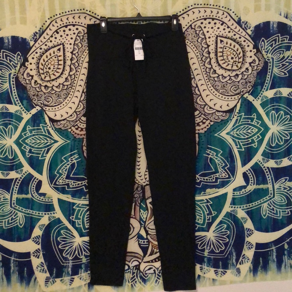Hi waisted black leggings